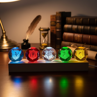 Häuser der Magie™ – Leuchtendes Kristallkugel-Set